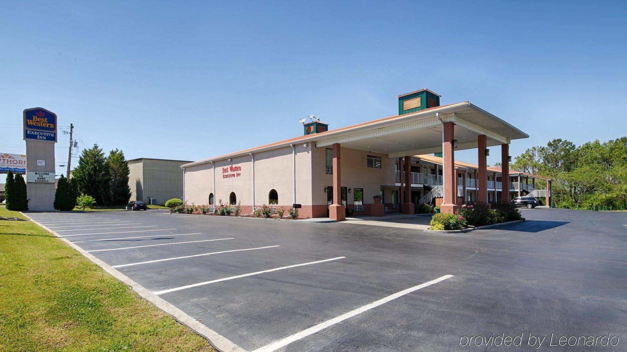 Red Roof Inn & Suites Рим Экстерьер фото